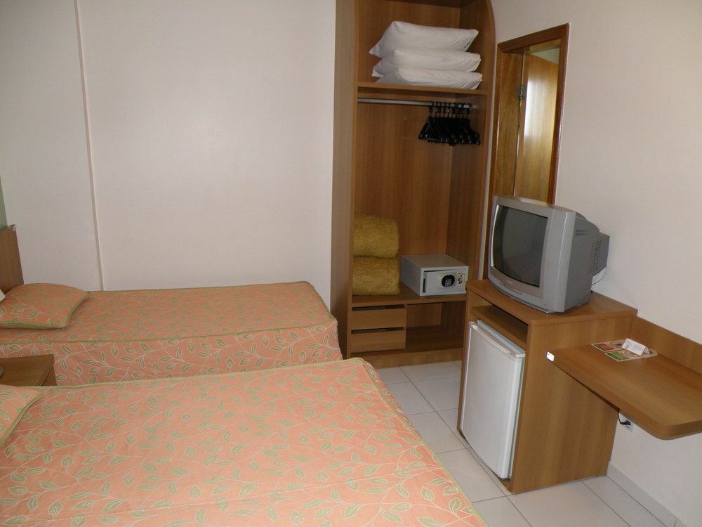 Golden Dolphin Grand Hotel Suíte Particular Caldas Novas Exterior foto